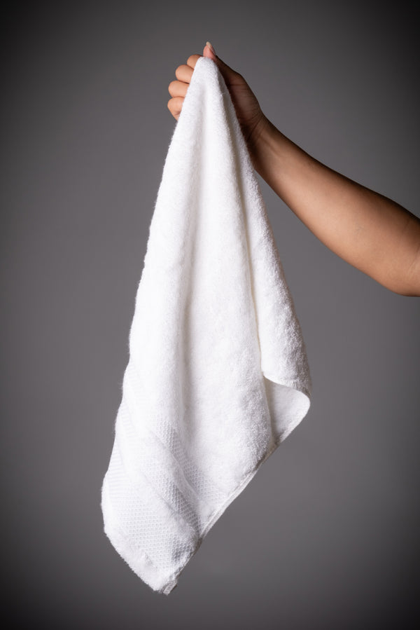 TOALLA DE MANO DE BAMBÚ ORGÁNICO BLANCO NIEVE